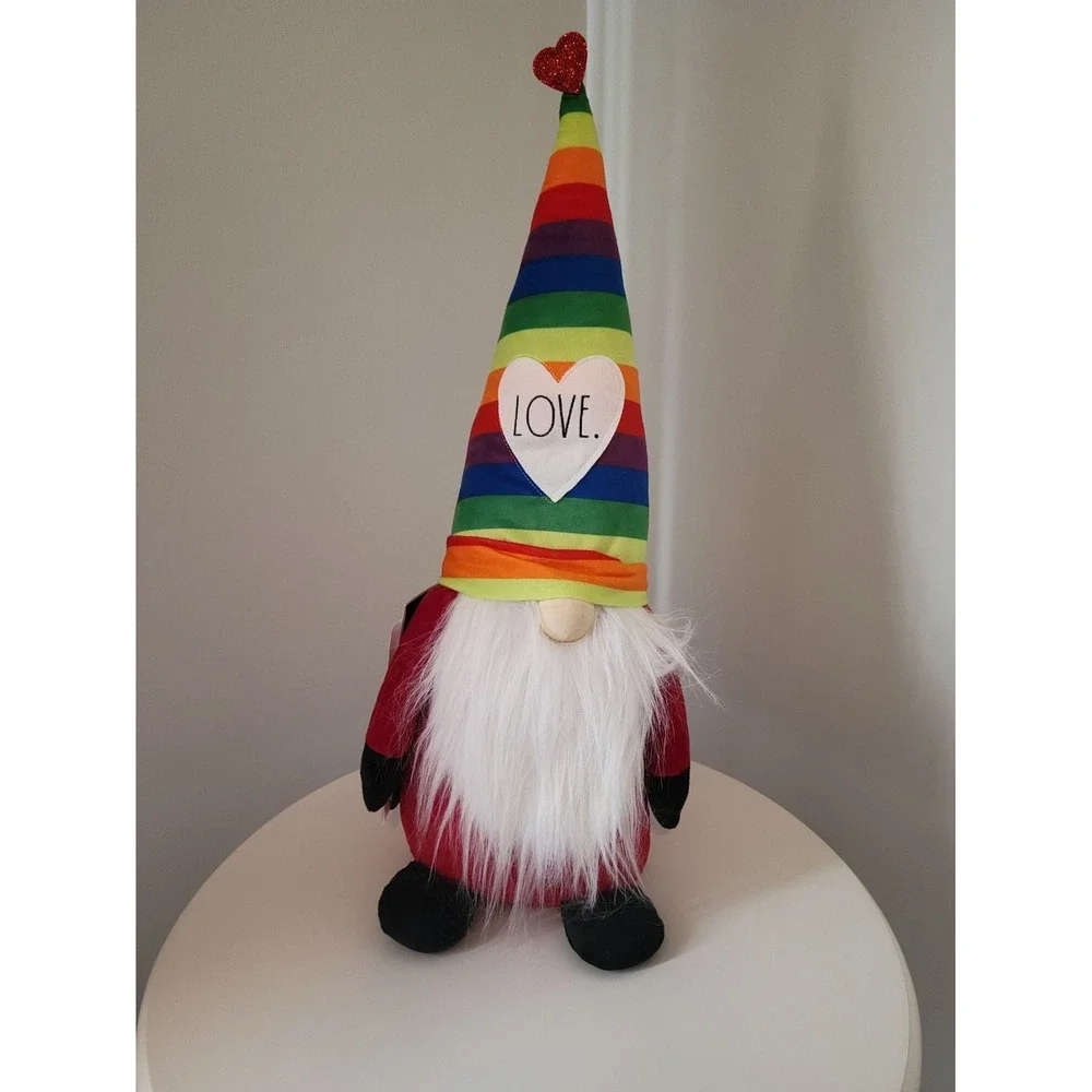Rae‎ Dunn Love Gnome